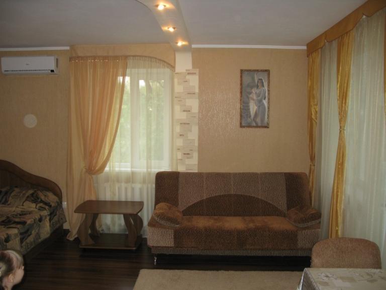студія біля Gagarinmall, 10хв від автовокзалу * Kryvyi Rih